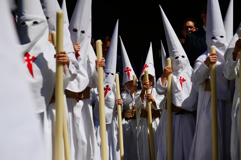 galleries/2017/04/12/christians-celebrate-holy-week-around-the-world/171104-holy-week-embed-15_dyf3sg