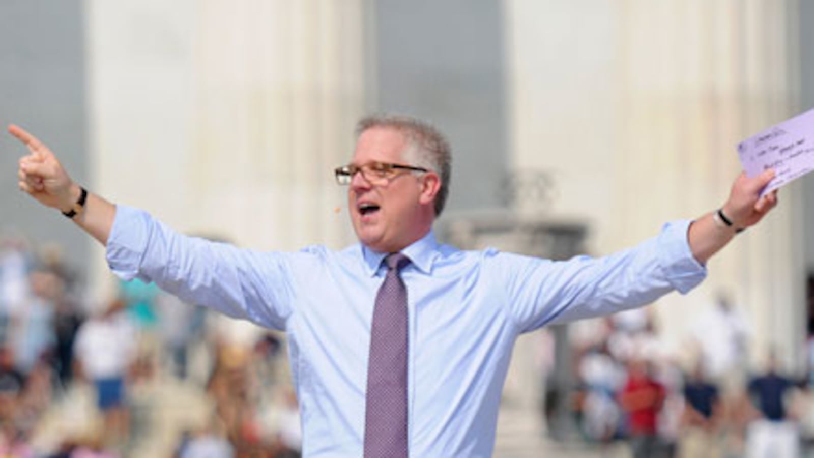 articles/2010/08/27/glenn-beck-restoring-honor-rally-is-harmless/glenn-beck-rally---launch_kt5cil