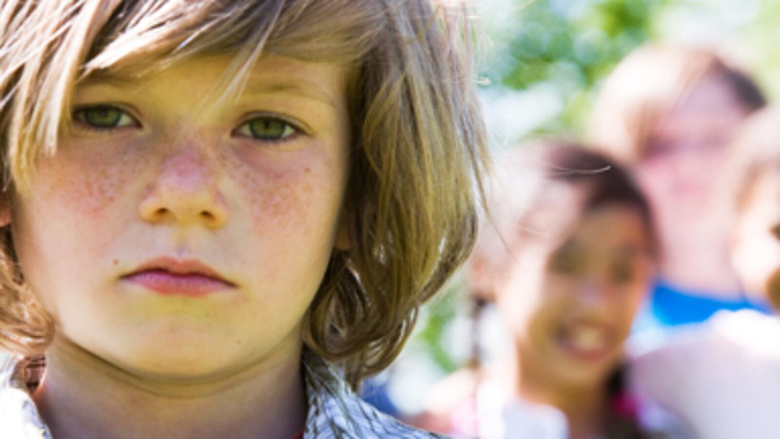 articles/2010/12/01/bullying-when-should-i-intervene/wolfe-not-quite-bullying_144529_kaljdq