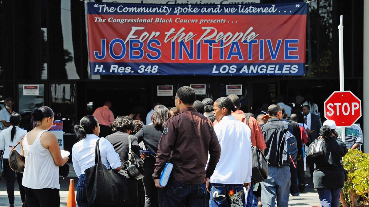 articles/2011/09/02/jobs-report-and-fixing-the-crumbling-market/job-growth-report-august-karabell_q5vvkj