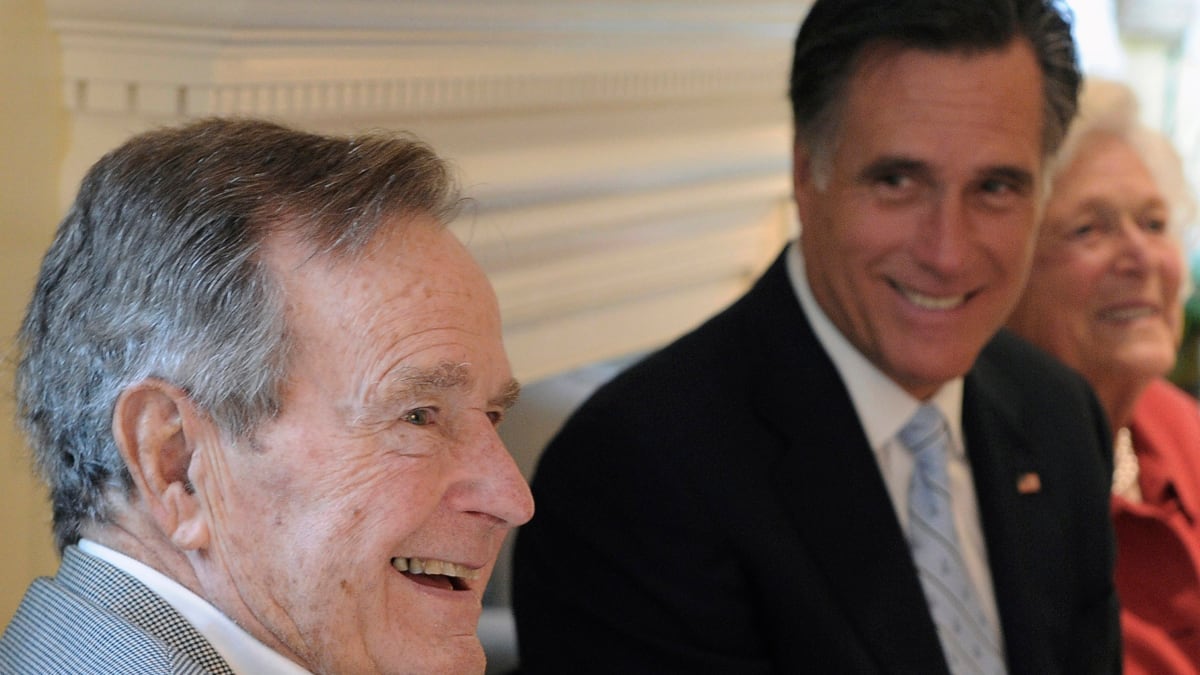 cheats/2012/03/28/george-h-w-bush-to-endorse-romney/george-h-w-bush-to-endorse-romney-cheat_r3qshl