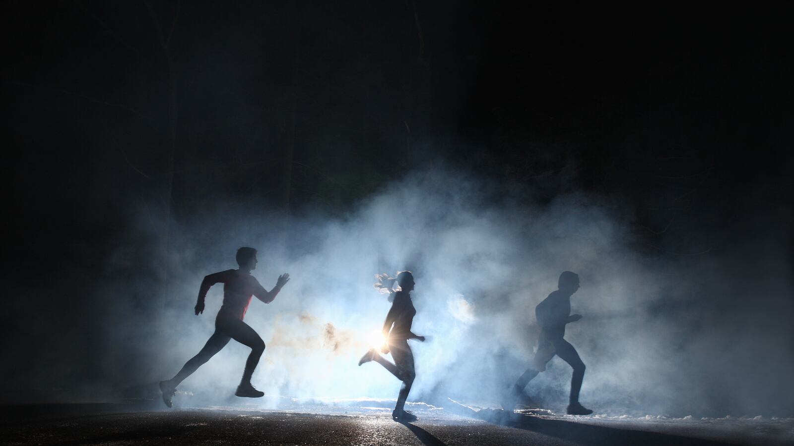 articles/2014/08/03/the-war-inside-terrorism-teenhood-in-no-dawn-without-darkness/140801-ryan-No-Dawn-Without-Darkness-tease_yvt9do