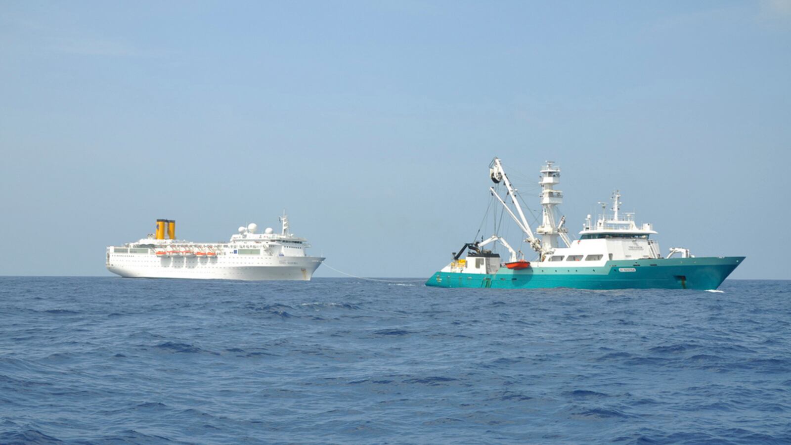 articles/2012/02/28/costa-allegra-stranded-another-cruise-from-hell/costa-allegra-tow-nadeau_vsj7d6