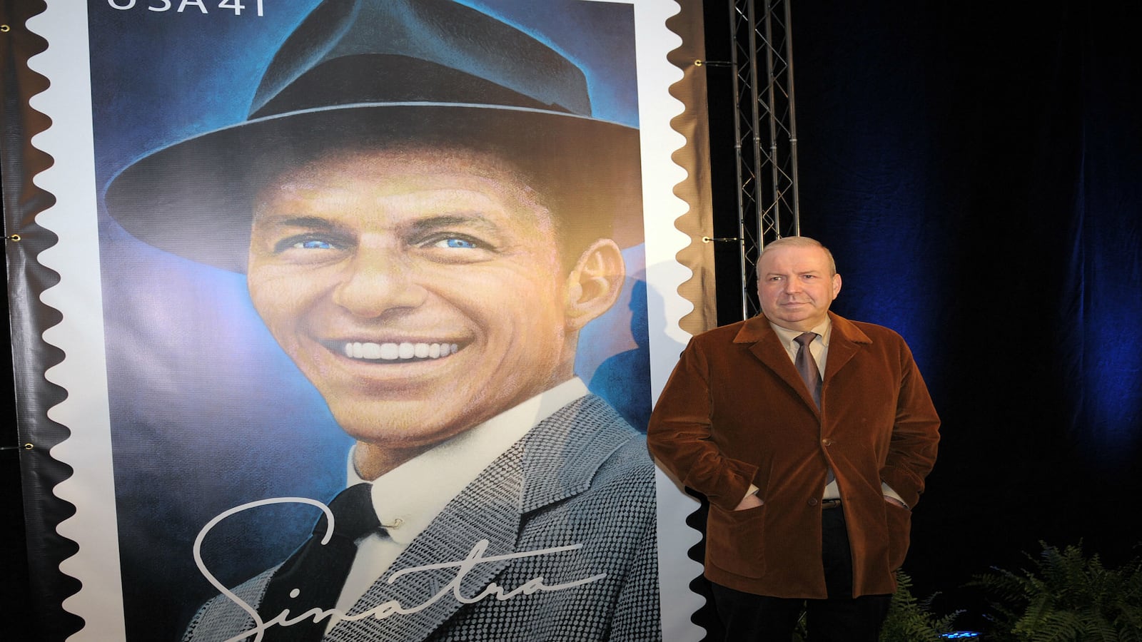 cheats/2016/03/16/frank-sinatra-jr-dies-at-72/160316-frank-sinatra-jr-cheat_dwqgtz