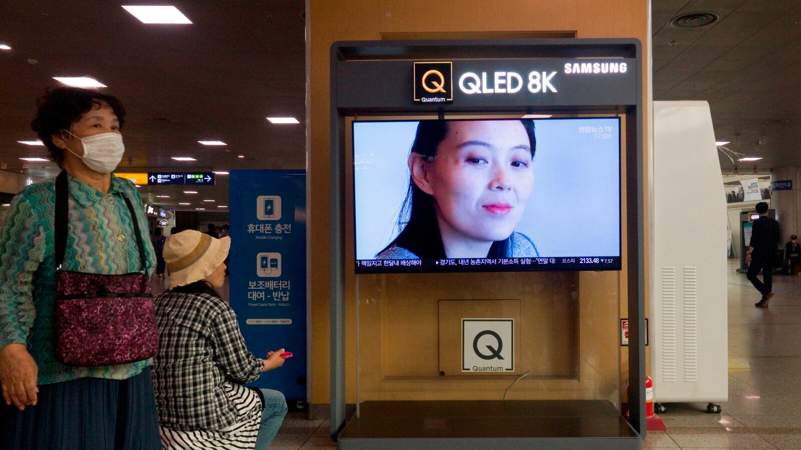 2020-06-18T080735Z_1525295200_MT1AFL127851481_RTRMADP_3_PYONGYANG-HAS-VOWED-TO-DEAL-WITH-SEOUL-AS-AN-ENEMY-AND-BLEW-UP-A_j4xc6x