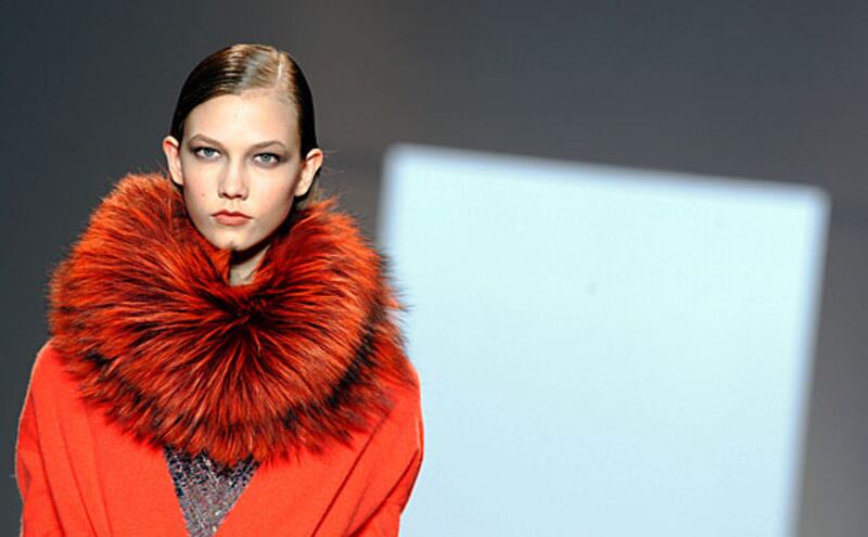 galleries/2009/02/18/neon/neon---matthew-williamson_vajngz