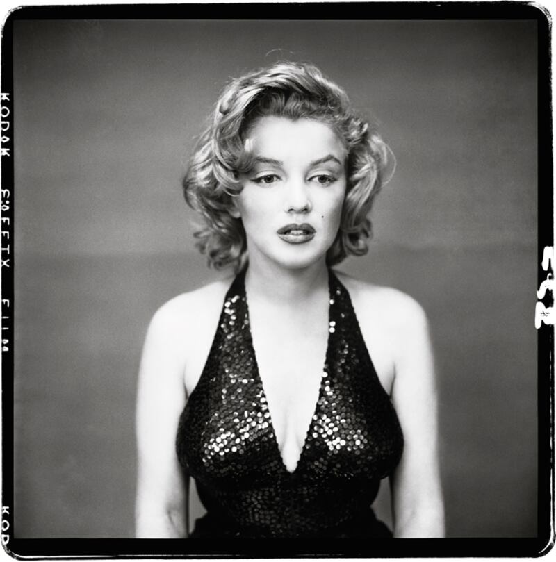 galleries/2010/10/04/avedon-auction/richard-avedon---5_ezmlfl