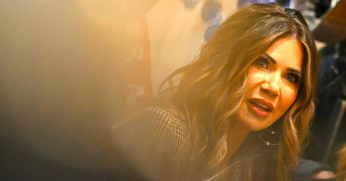 Die horrenden Kosten der gescheiterten Selbstabschiebungs-App von ICE ...