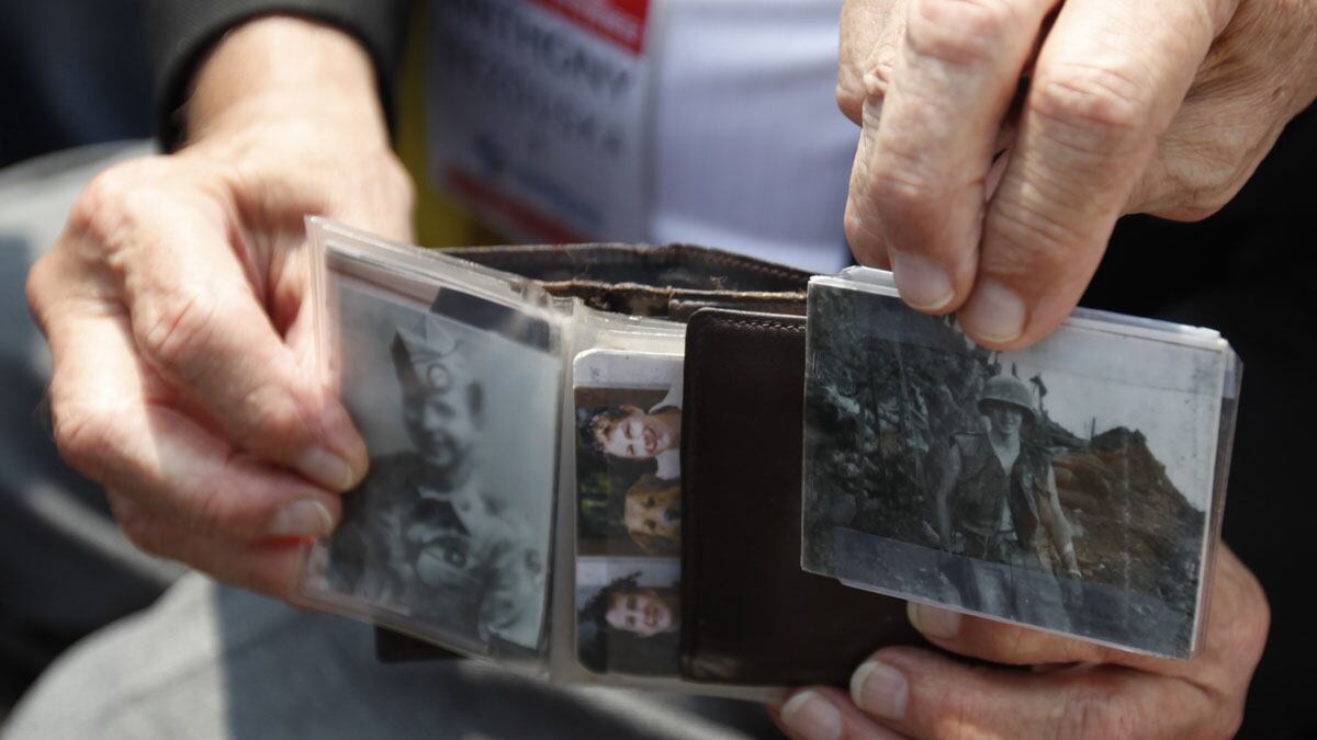 cheats/2014/10/13/n-korea-we-moved-u-s-war-graves/141013-korean-war-vets-cheat_qwtgv6