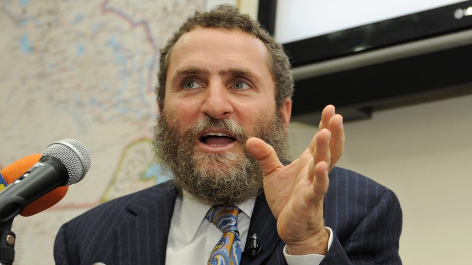 articles/2012/04/12/america-s-rabbi-shmuley-boteach-scores-eric-cantor-s-endorsement/rabbi-boteach-endorsement-yarrow_h3comb