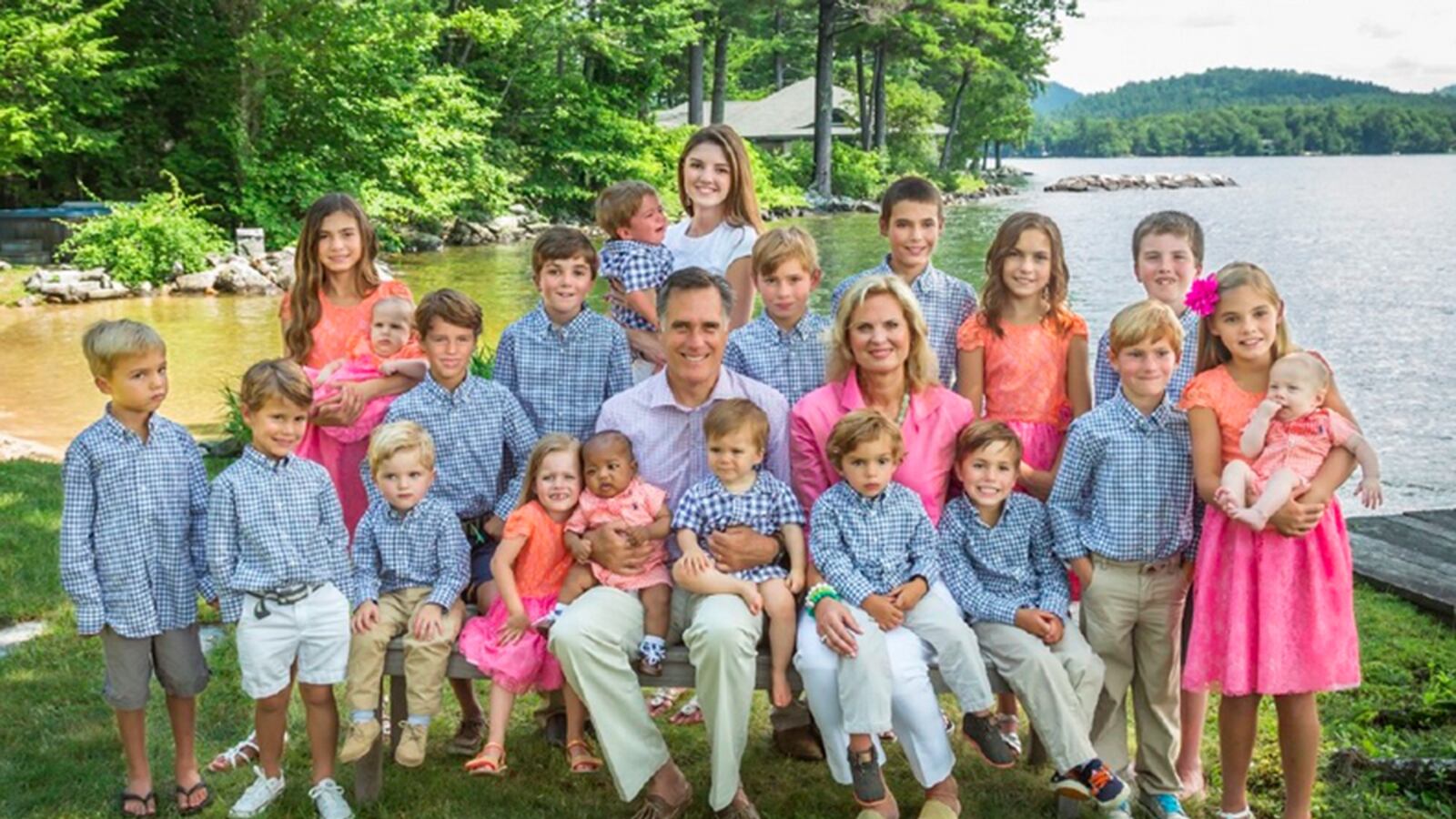cheats/2013/12/31/melissa-harris-perry-apologizes/131231-mitt-romney-family-cheat_hwymf3