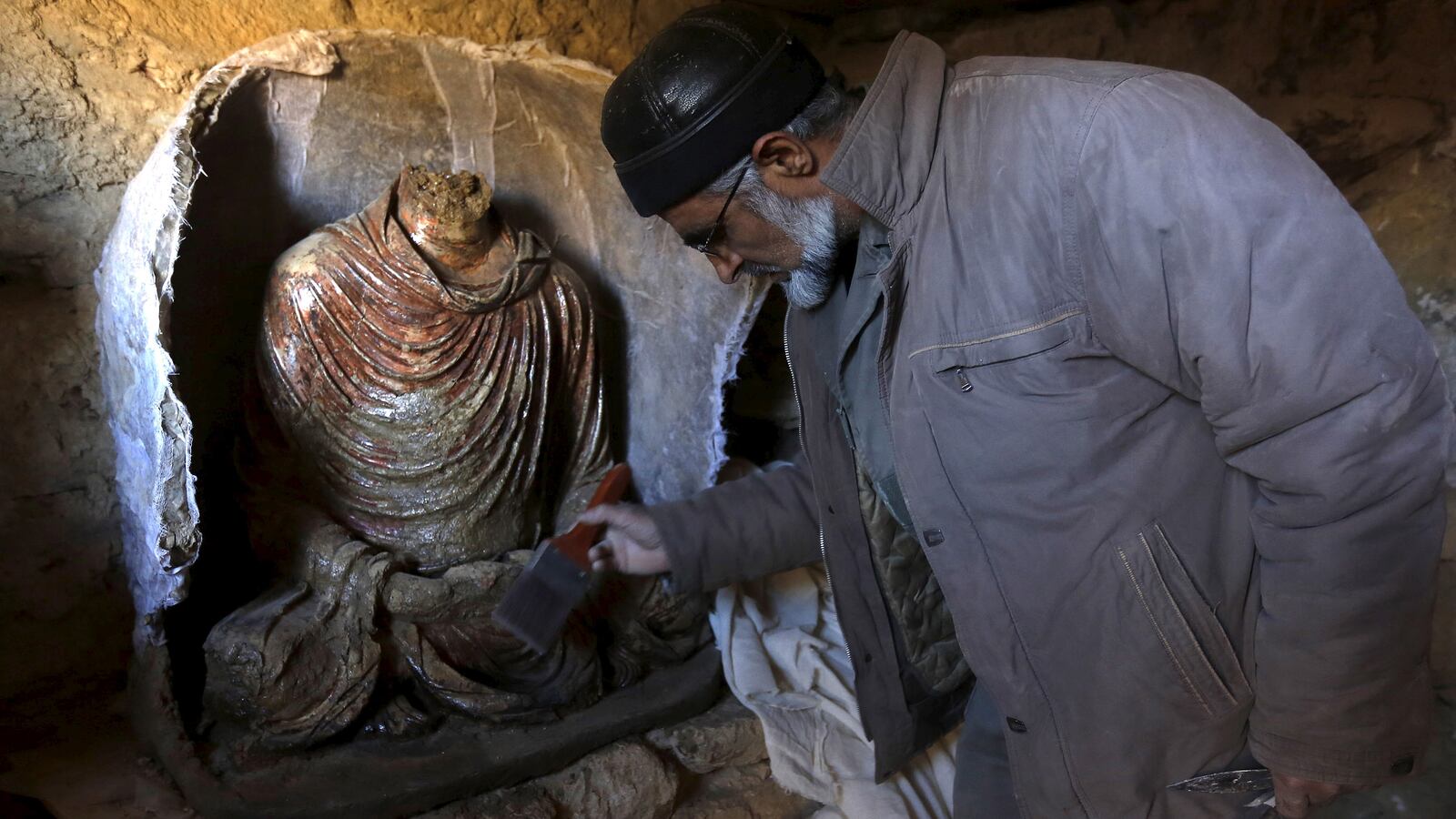 2015-04-12T120000Z_153617126_GF10000056498_RTRMADP_3_AFGHANISTAN-CHINA-COPPER_pebydk