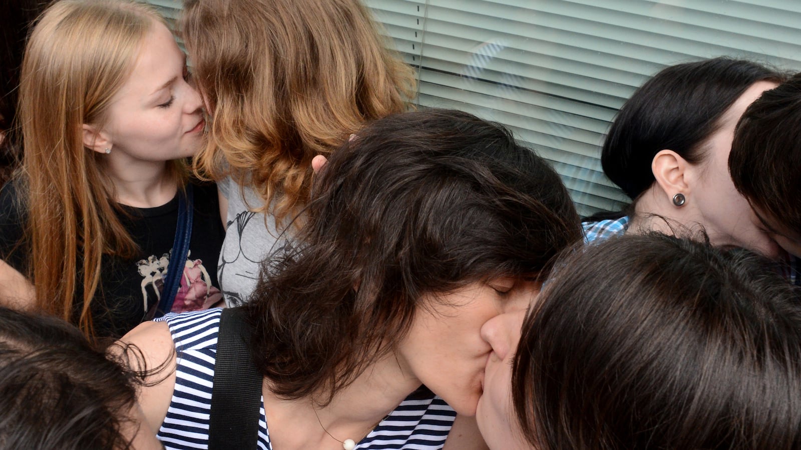 cheats/2014/01/27/sex-ban-proposed-in-russia/140127-russia-sex-ban-cheat_qxn0v9