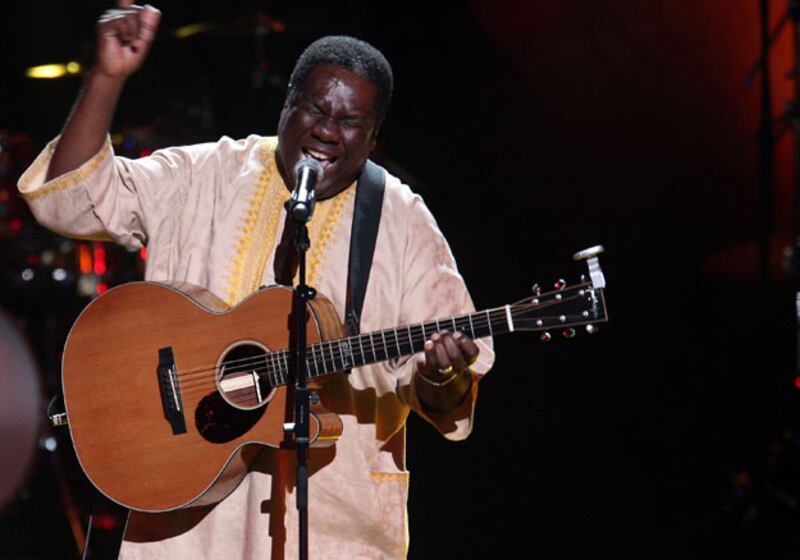 galleries/2009/07/19/mandela-day/mandela-day-3_iwfxp7