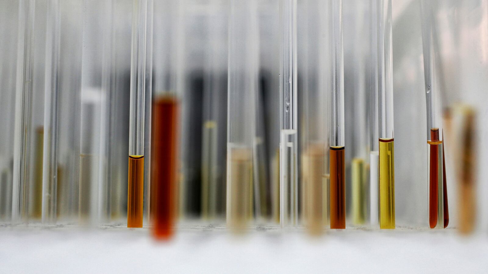 2013-09-26T000000Z_508454252_GM1E99Q13NP01_RTRMADP_3_CANCER-DRUGS_jmvnrt