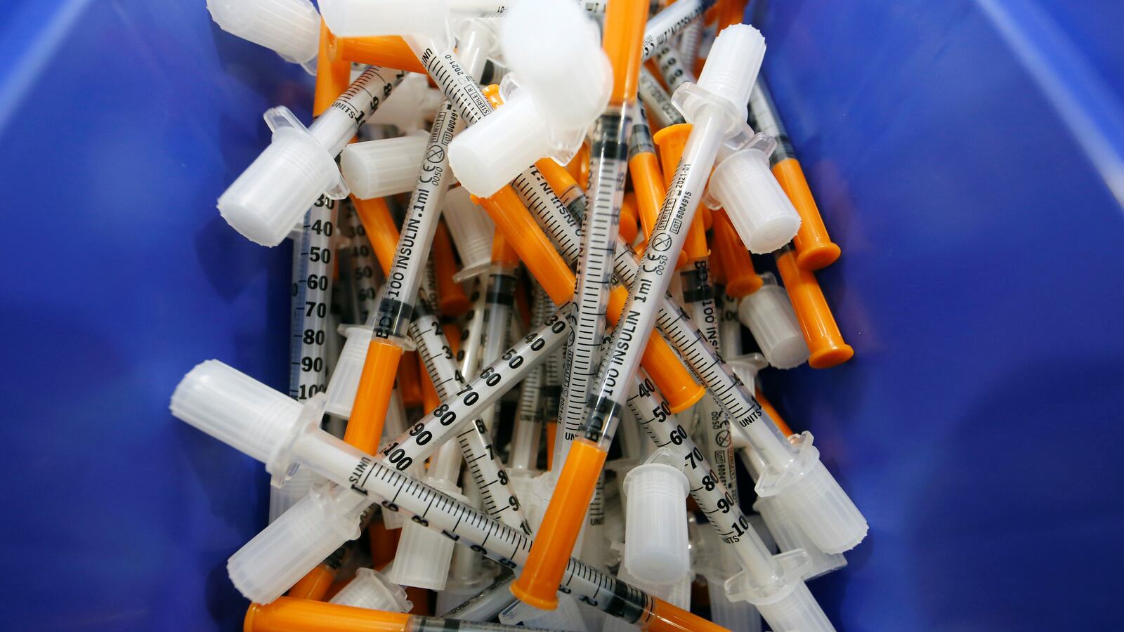 cheats/2017/04/14/nevada-to-open-syring-vending-machines/170414-syring-vegas-cheat_orjbup