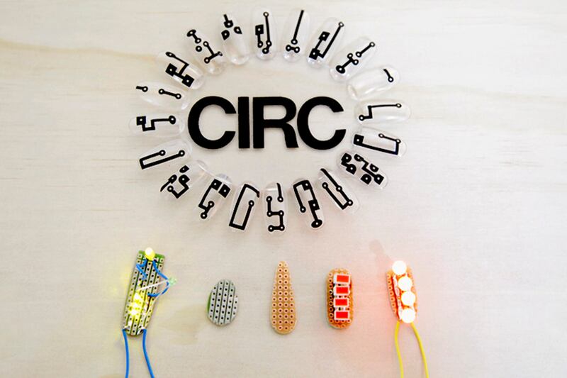 articles/2014/06/04/nail-polish-is-the-next-wearable-tech/140530-tech-nails-lopatto-embed1_prnf5m