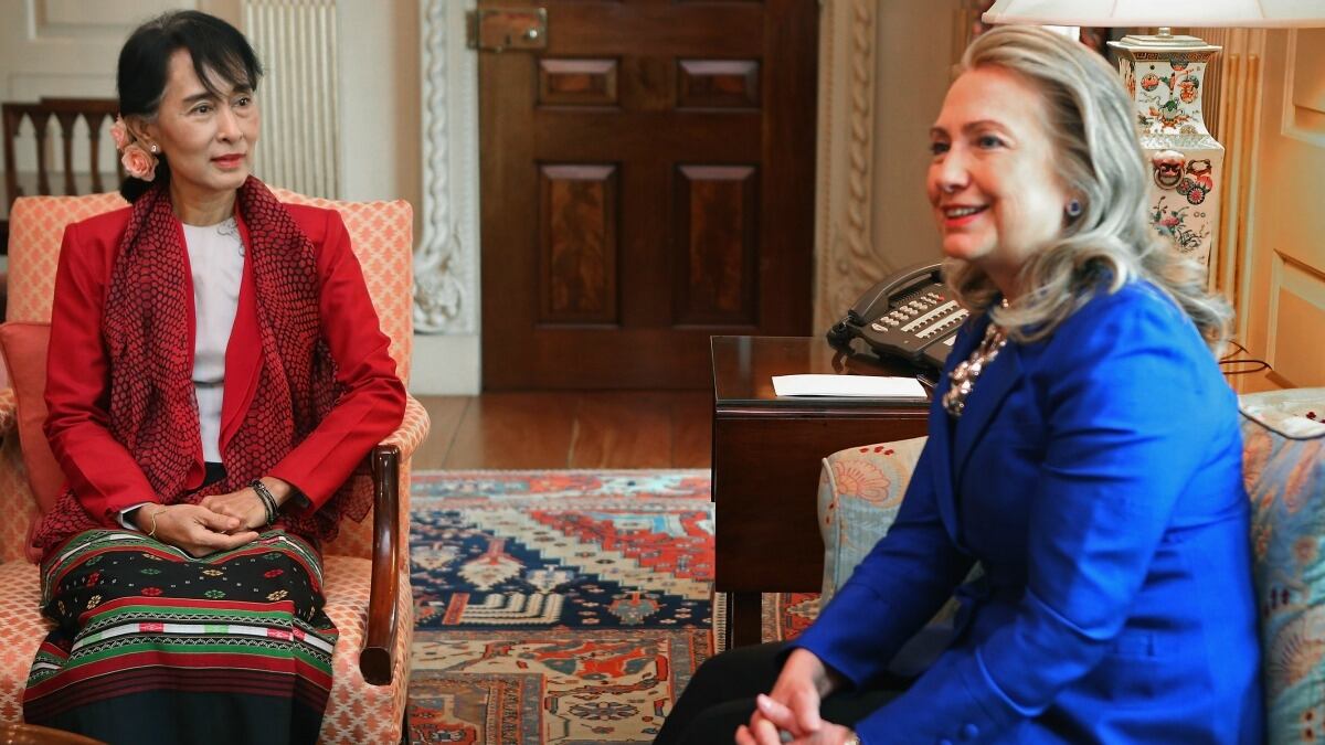 cheats/2012/09/18/myanmar-opposition-leader-visits-u-s/myanmar-visit-us-cheat_pb7iie