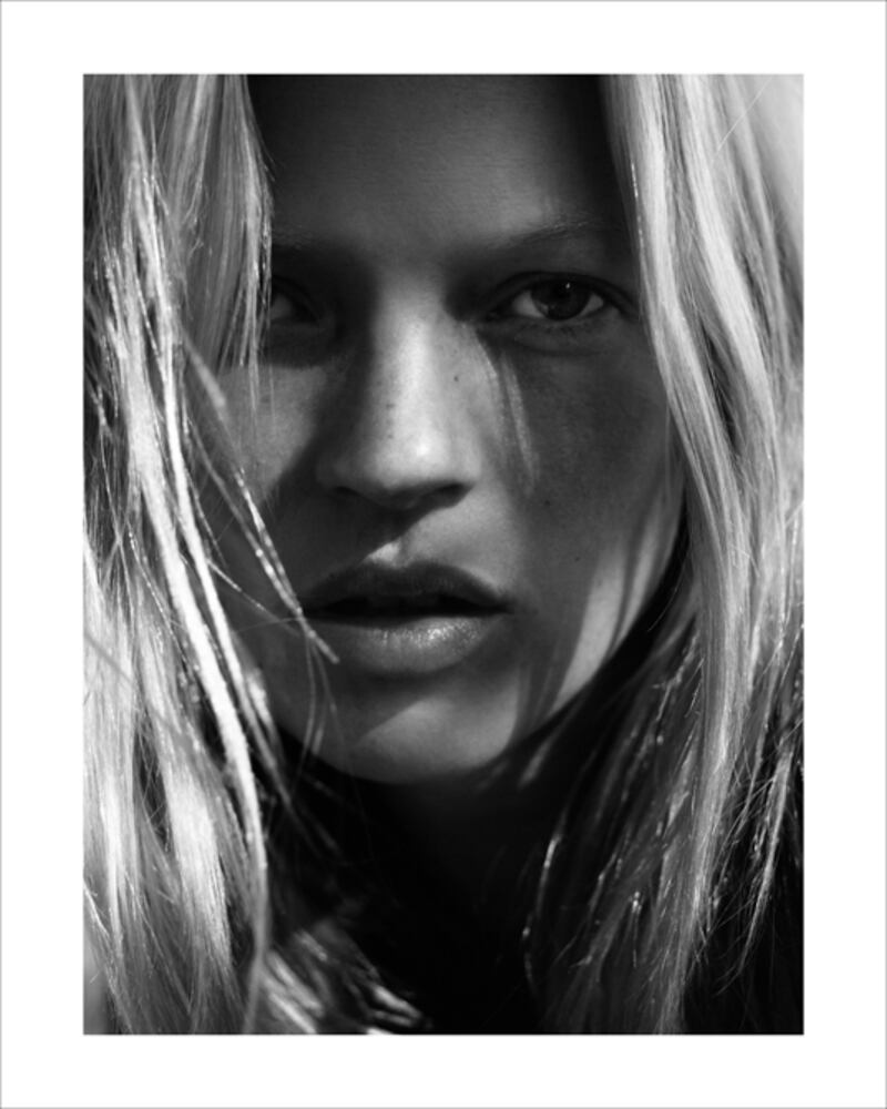 galleries/2011/05/17/the-kate-moss-portfolio-other-stories/kate-moss-exhibit-3_wirtzg