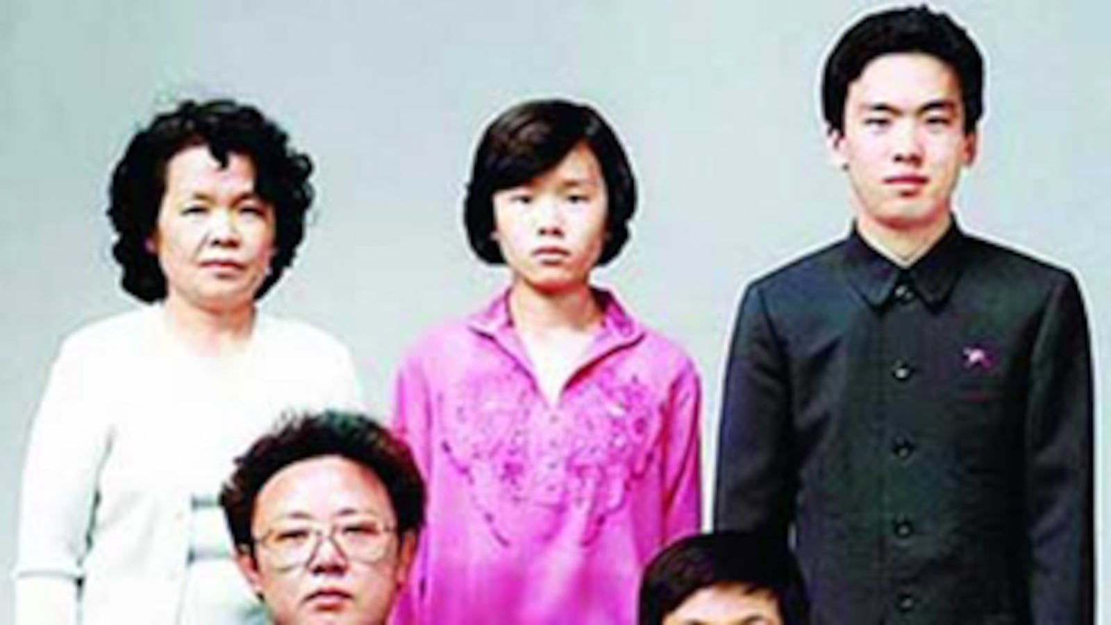 articles/2010/09/28/north-koreas-kim-kyong-hui-powerful-sister-promoted-in-shakeup/shenon-kim-jong-il-sister_129905_anlwhw