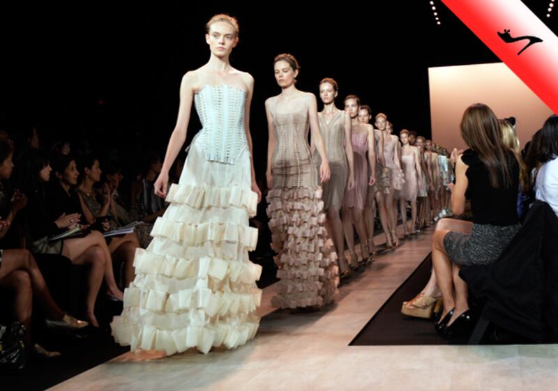 galleries/2010/12/22/the-upcoming-year-in-culture/year-in-culture---fashion---swan-style_b57gew