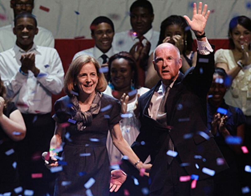 articles/2010/11/08/anne-gust-brown-governor-jerry-browns-wife-to-help-run-california/mathews-jerry-browns-wife_139397_q10dwi