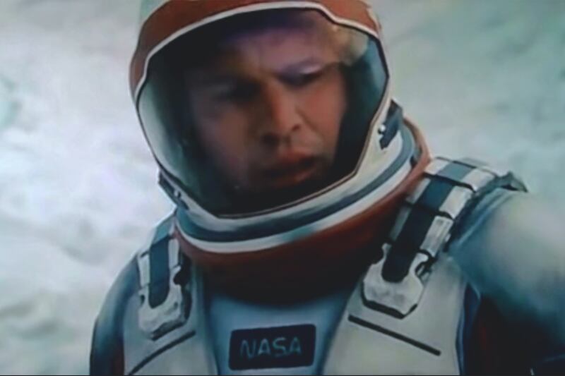 articles/2015/01/01/the-red-viper-zoe-barnes-and-the-best-fictional-deaths-of-2014/141231-character-deaths-09_yz5a7g