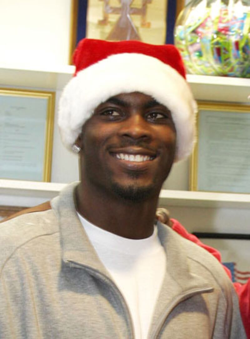 galleries/2009/12/22/celebrity-santas/celebrity-santas---vick_o52zo7