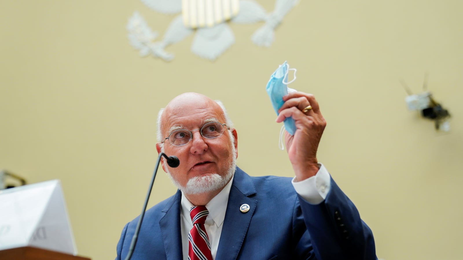 2020-07-31T144243Z_1627044938_RC2E4I9BHYZP_RTRMADP_3_HEALTH-CORONAVIRUS-USA-FAUCI_s3z6zr