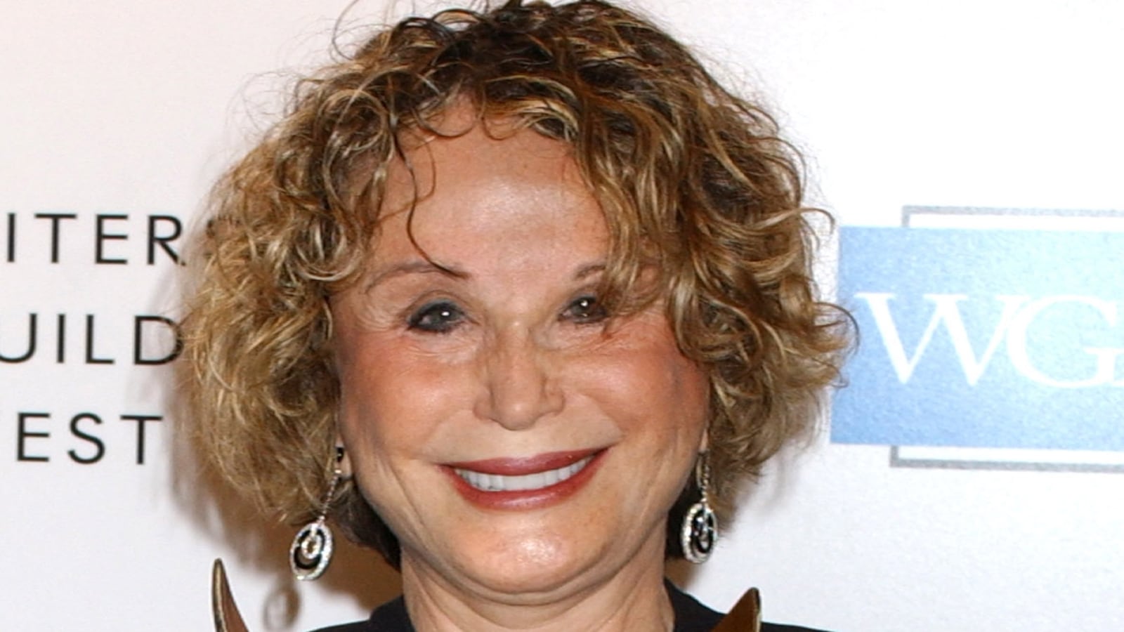 Ellen Weston wins Best Daytime Serial Award