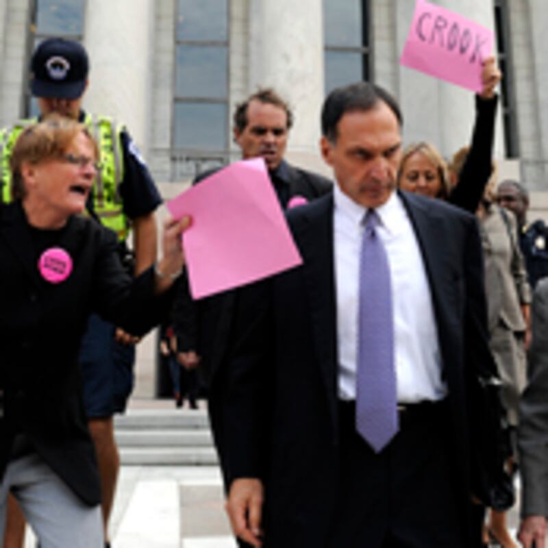 articles/2009/12/03/inside-dick-fulds-bunker/cohan-dick-fuld-property_66867_km0vbb