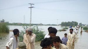 cheats/2010/08/07/pakistan-issues-red-alert-for-flooding/pakistan-issues-red-alert-for-flooding_dwp7dy