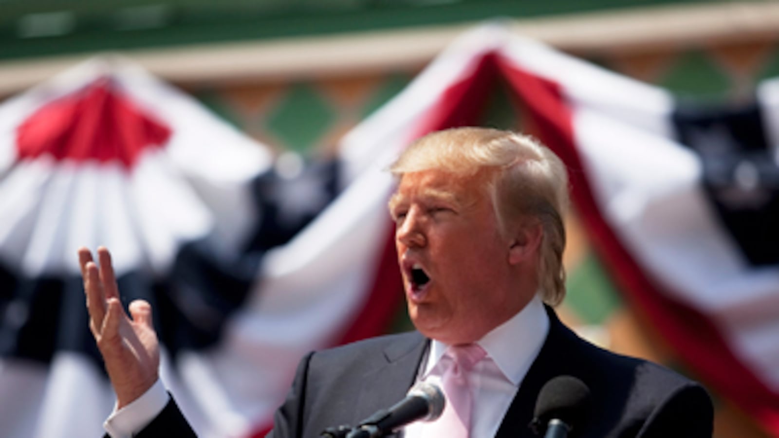 articles/2011/04/19/donald-trump-on-the-club-for-growths-attack-on-his-2012-presidential-chances/grove-trump-club-for-growth_174463_ozfby9