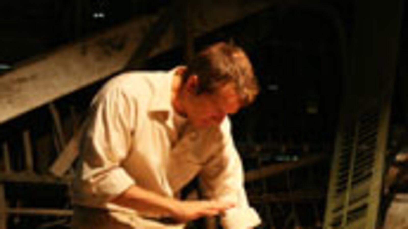 articles/2010/08/27/exorcism-movies-video-from-the-last-exorcism-and-constantine/video-exorcism_122341_jewges