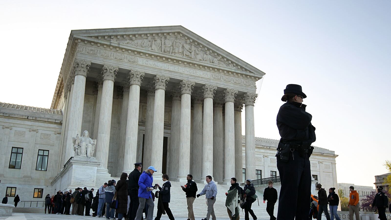 articles/2012/03/27/poll-question-do-you-think-the-individual-mandate-is-constitutional/141954027_hbutdt