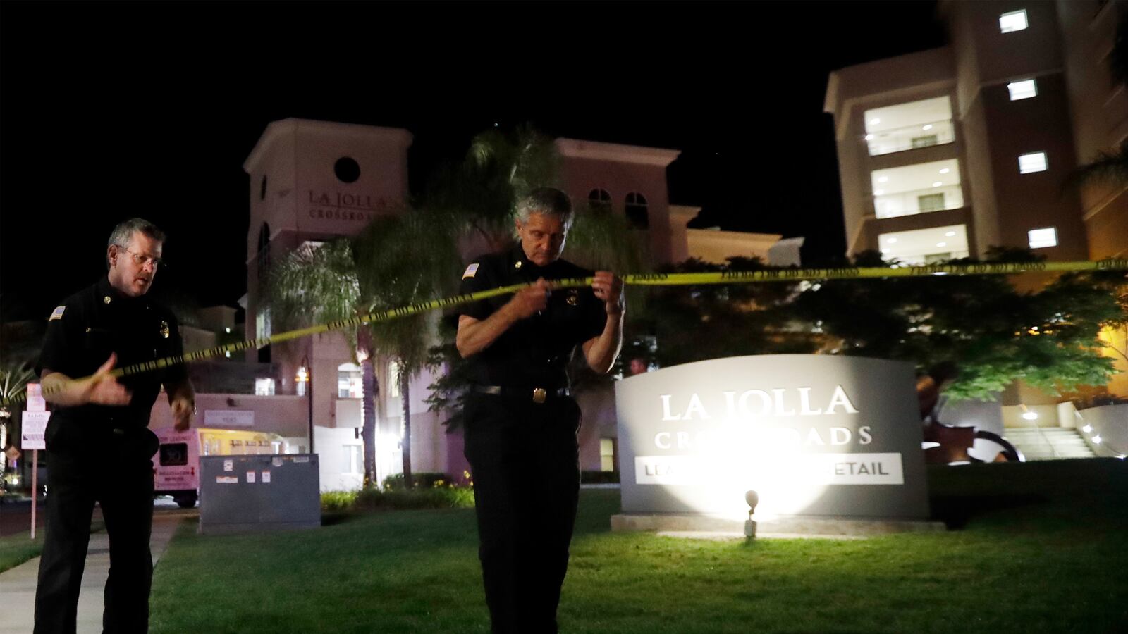 articles/2017/05/01/san-diego-shooter-told-ex-girlfriend-he-d-die-in-blaze-of-glory/170502-Nestel-San-Diego-shooter-tease_yenaty