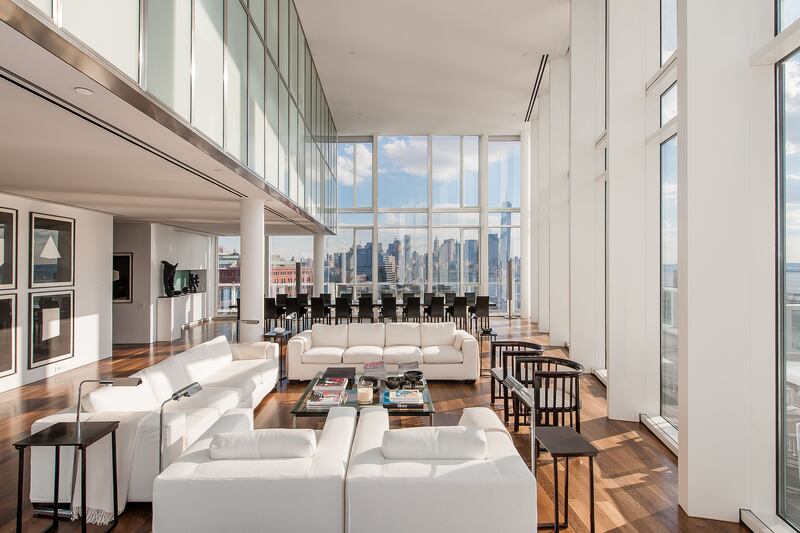 galleries/2014/12/06/omg-i-want-this-house-new-york-city-photos/141204-penthouse-5_ld91vv
