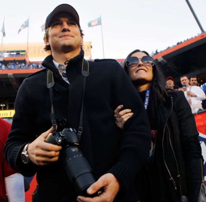 galleries/2010/02/05/stars-celebrate-super-bowl-xliv/super-bowl-celedemi-ashton_aobgap