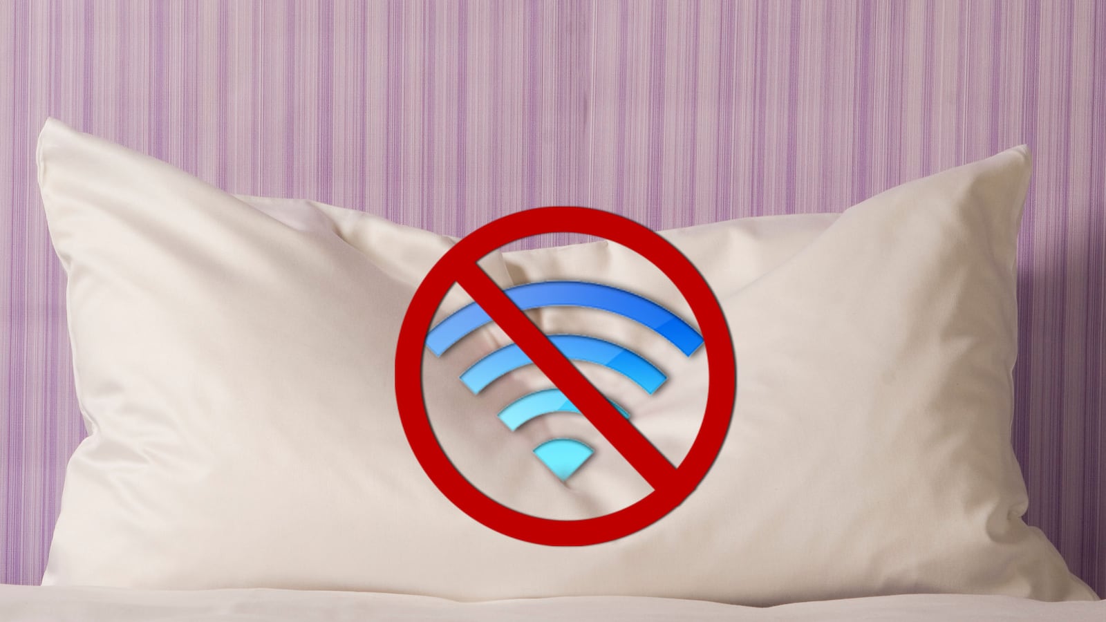 articles/2014/12/31/how-ethical-hotel-chain-marriott-gouges-guests-in-the-name-of-wi-fi-security/141229-chayka-wifi-tease_gqjoes