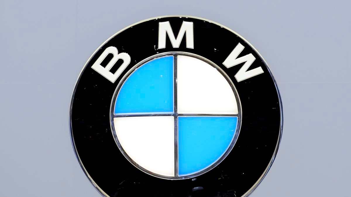 cheats/2012/04/30/man-sues-bmw-for-persisting-erection/man-sues-bmw-for-erectile-dysfunction-cheat_fqfjzm