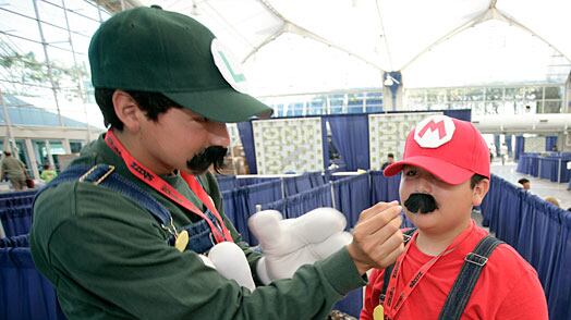 galleries/2009/07/29/comiccon/comiccon-1_heyzma