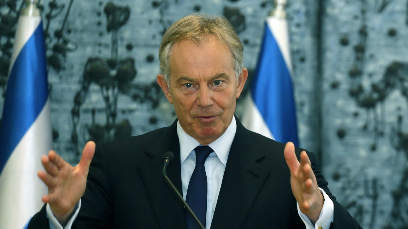 cheats/2014/09/26/tony-blair-named-a-top-gay-icon/140926-tony-blair-cheat_wz8naj