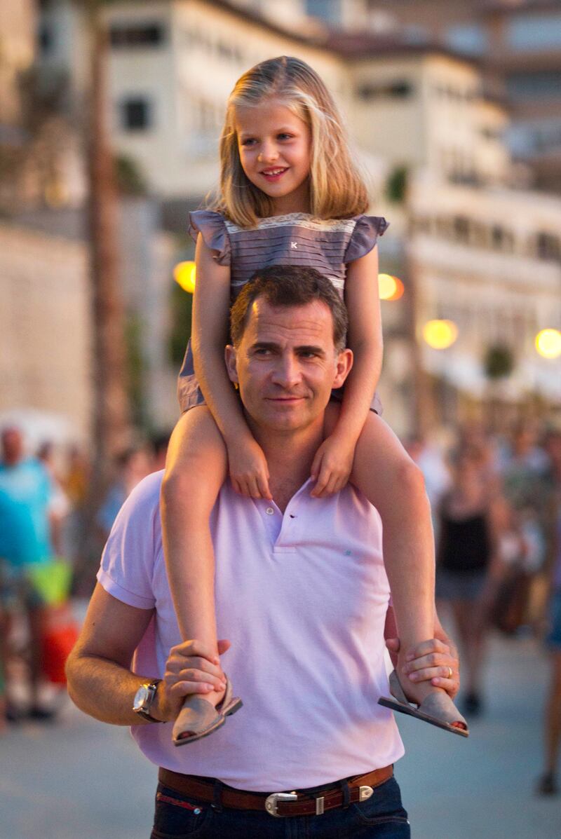 galleries/2012/12/04/prince-william-kate-middleton-s-baby-more-royal-tots-photos/next-generation-royals-princess-leonor-of-spain_cfniij