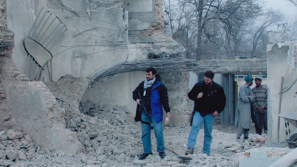 articles/2012/09/11/former-fbi-agent-ali-soufan-on-bin-laden-s-death-war-on-terror/avlon-ali-soufan-tease-embed_odowuu