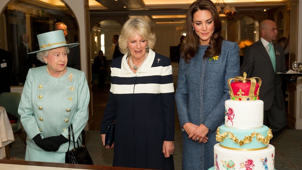 articles/2012/03/09/kate-s-mum-eat-more/queen-kate-middleton-camilla-royalist_pf70ns