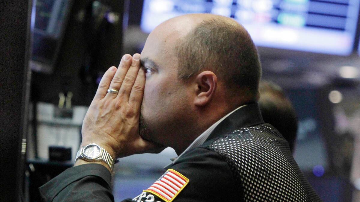 cheats/2011/08/19/stocks-close-with-losses/wall-street-losses-cheat_y1iyzt