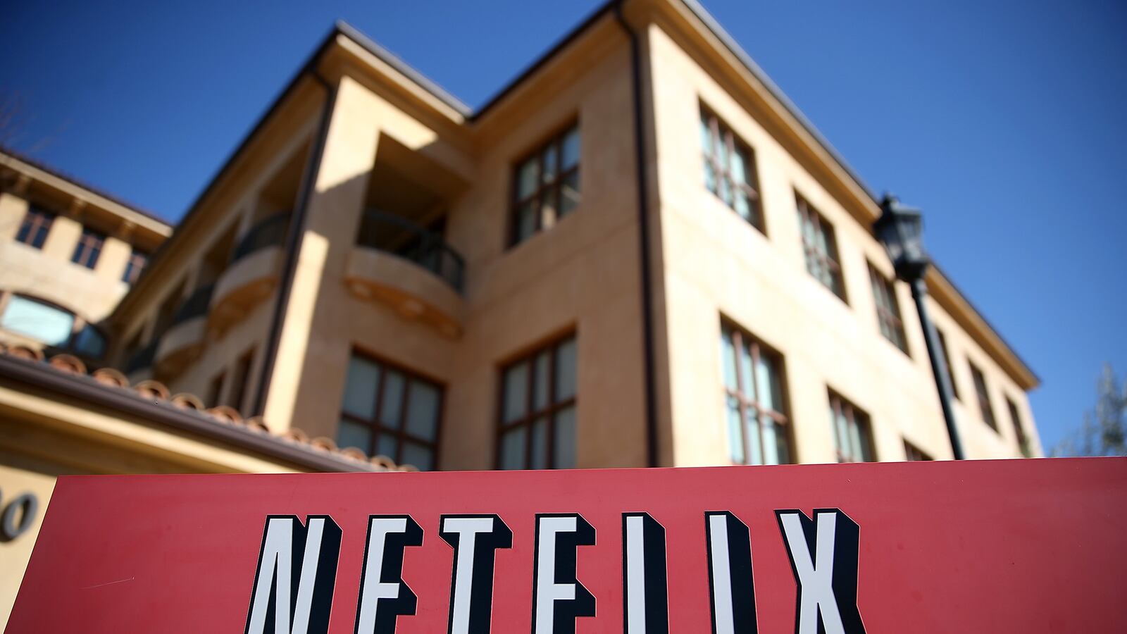 cheats/2014/04/22/netflix-to-raise-new-members-fee/140422-netflix-cheat_or5rt1