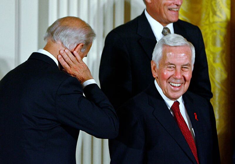 articles/2012/05/10/lugar-moderate/power-tans---dick-lugar_pkxpyl