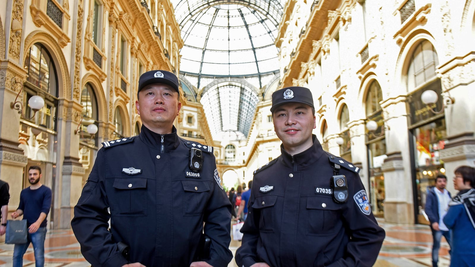 articles/2016/05/13/chinese-gangs-and-italian-mob-hook-up-so-do-chinese-and-italian-cops/160512-nadeau-chinese-italy-tease_dsldmk