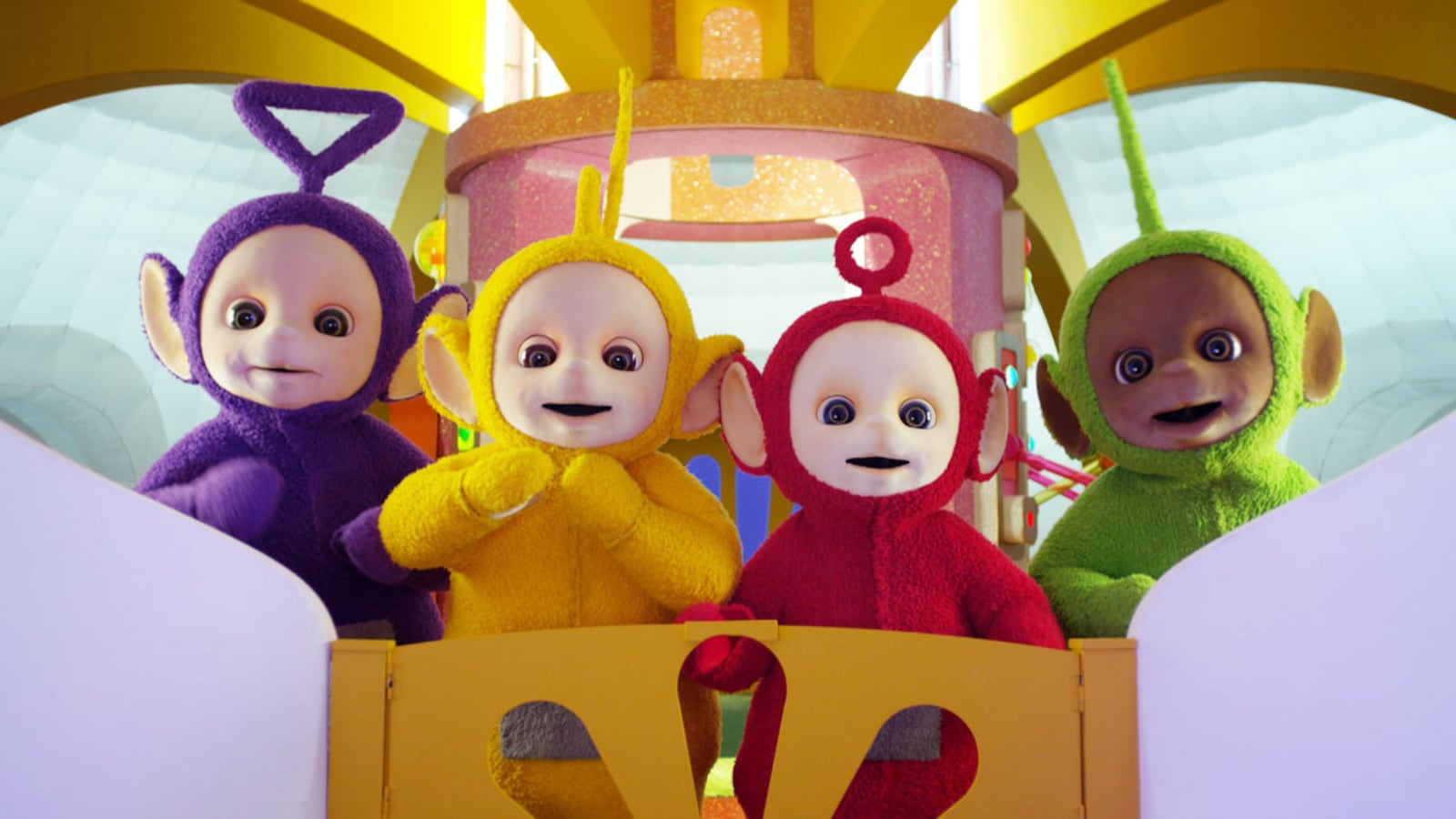 221114-Bradley-Teletubbies-tease_v7ocol